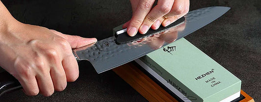 El arte de afilar un cuchillo: Una guía para mantener tus cuchillos afilados y listos para la acción